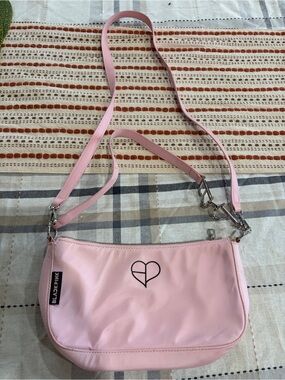 Blackpink  Heart Crossbody Bag